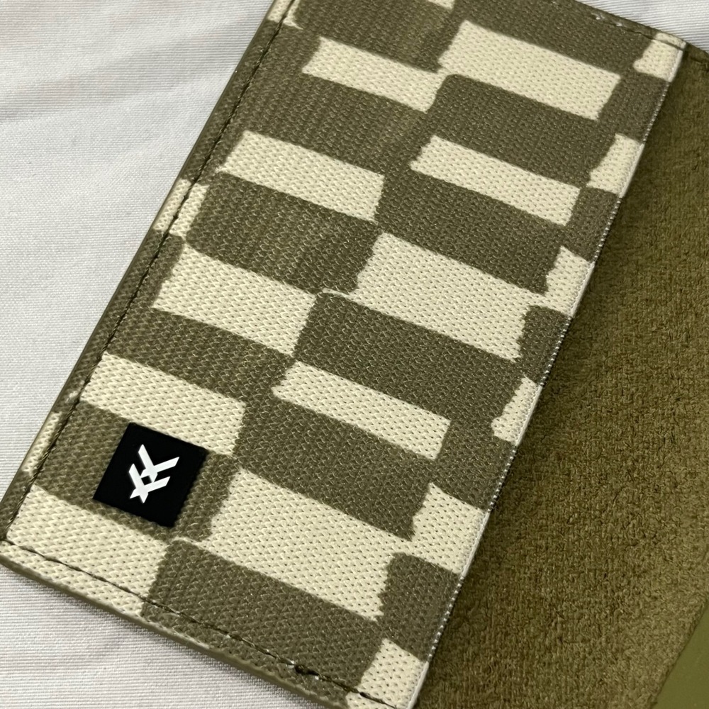 Thread Scout Bifold Wallet Olive Green Checkerboard Pattern - Picture 6 of 9
